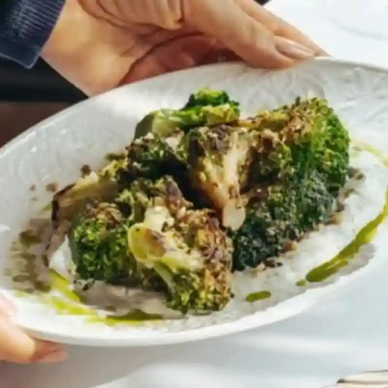 meals/20260609083529-grilled-broccoli.webp